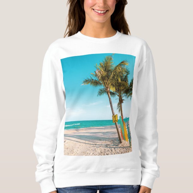 Sudadera Surf board en la playa tirando almohada (Anverso)