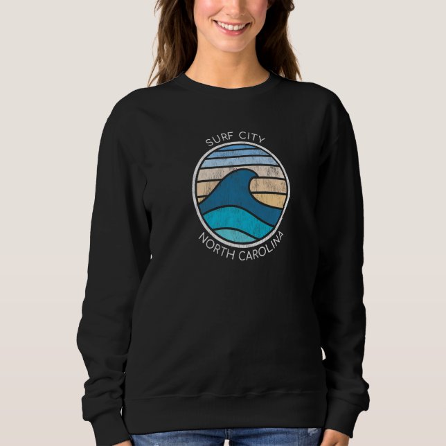 Sudadera Surf City NC Vacationing Shark Seawaves (Anverso)