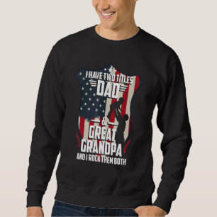 Sudadera Tengo Dos Títulos Papá Y El Gran Abuelo Hombres Ee