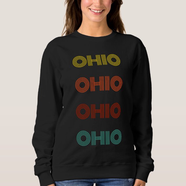 Sudadera Tipografía Retro de Ohio Estado Americano (Anverso)