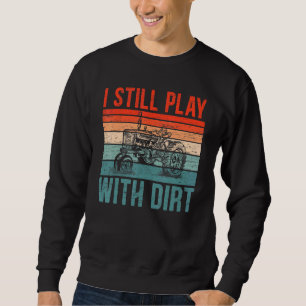 Sudadera Todavía Juego Con El Padre Agricultor Del Tractor