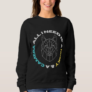 Sudadera Todo Lo Que Necesito Es Un Esposo Y Una Cámara