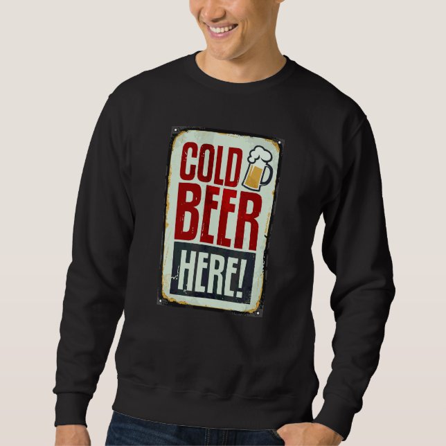 Sudadera Tomando Cerveza Fría Aquí (Anverso)