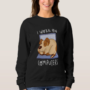 Sudadera Trabajo En El Programador De Perros En Computadora