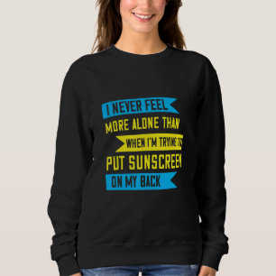 Sudadera Tratando De Poner La Pantalla De Sol En Mi Gráfico
