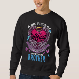 Sudadera Un gran pedazo de mi corazón vive en el cielo y él