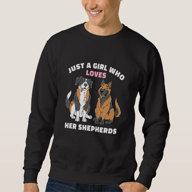 Sudadera Una Chica que ama a sus pastores australianos (Anverso)