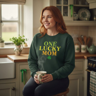 Sudadera Una Mamá Afortunada   Regalo del Día de San Patric