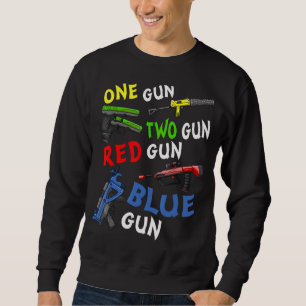 Sudadera Una pistola dos pistola roja un arma azul