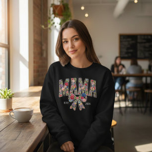 Sudadera Varsity Mama Est Floral Perla Estilo Femenino