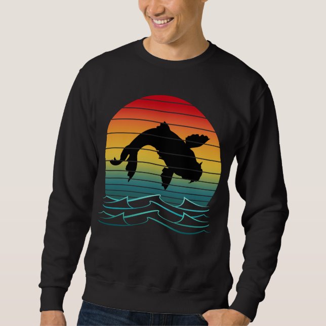 Sudadera Vintage Koi Fish Sunset Sceneration (Anverso)