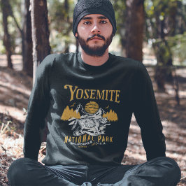 Sudadera Vintage Wolf in Yosemite Wilderness