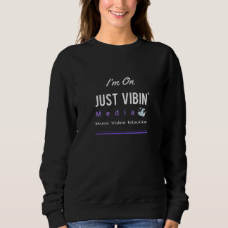 Sudadera Women's Just Vibin' Media Artist Sweatshirt