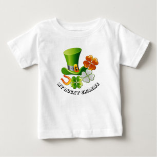 Suerte de las camisetas del niño del día del tru