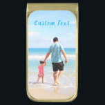 Sujeta Billetes Dorado Personalizado tu clip de dinero de fotos favorito<br><div class="desc">Foto personalizado y Clip de dinero de texto - Tu propio diseño - Especial - Papá personalizado / Familia / Amigos o Clips de dinero personal / Regalo - Añadir tu texto y foto - Redimensionar y mover o eliminar y agregar elementos / imágenes con la herramienta Personalización. Elige /...</div>