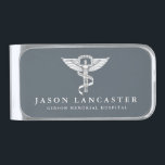 Sujeta Billetes Plateado Gris pizarra conocido de encargo profesional de la<br><div class="desc">Un gran regalo para un profesional médico de la quiropráctica. El clip del dinero ofrece un fondo del gris de pizarra y un caduceo clásico de la quiropráctica. Por debajo esto es un punto para el nombre y una segunda línea de su o su beneficiario del regalo para la información...</div>