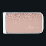 Sujeta Billetes Plateado Rosa dorado Rubor Purpurina rosa Nombre de monogra<br><div class="desc">El Purpurina Rosa Gold Rubor Pink Sparkle Cepilló Un Monograma Metalizado Dinero Clip. Esto hace que la graduación perfecta, dulce cumpleaños de 16 años, boda, ducha de novia, aniversario, ducha de bebé o fiesta de soltera sea un regalo para alguien que ama el lujo glam y los estilos de moda....</div>