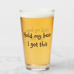 Sujete mi cerveza, tengo este divertido pinta