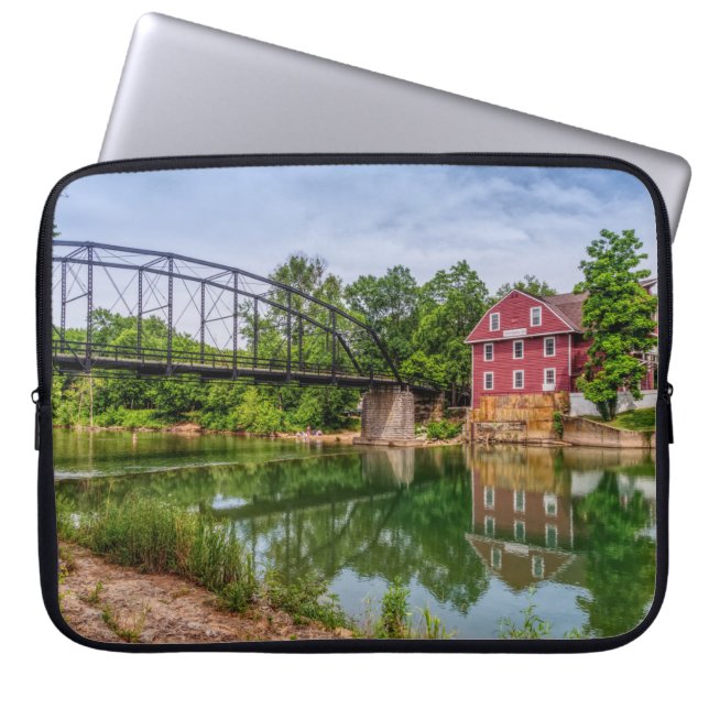 Summer At War Eagle Mill Laptop Sleeve Funda (Frente)
