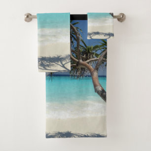 Sunny Tropical Beach Ocean Paradise