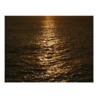 Sunset on the Water Resumen Fotografía del Océano