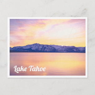 Sunset rosa sobre la postal del Monte Tallac Lake