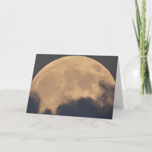 Superluna de tarjetas de felicitación en nubes gri