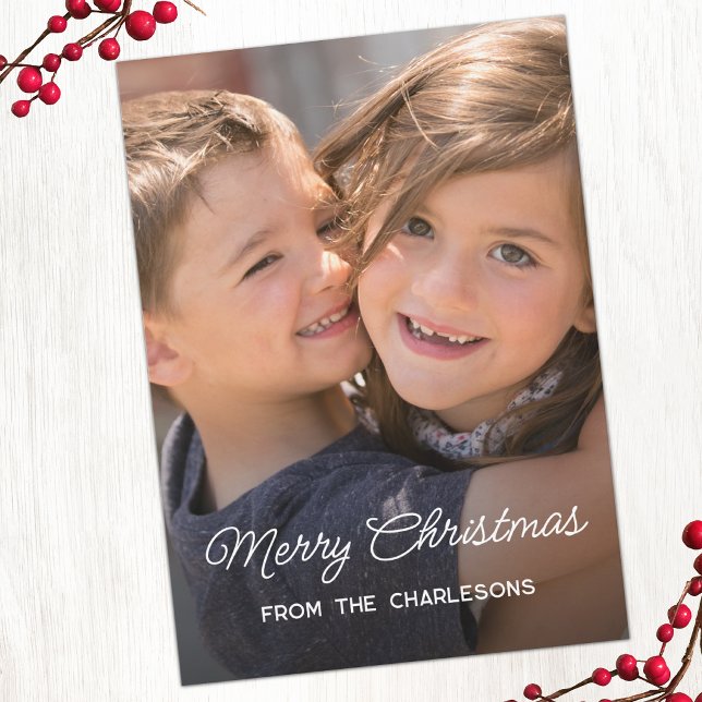 Superposición de foto moderna de Navidad (Modern Merry Christmas white script overlay holiday photo card)