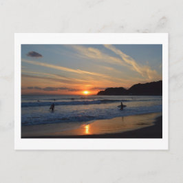 Surf al atardecer: La costa de Shonan, la postal d