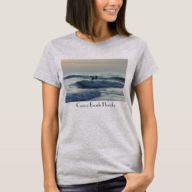 Surfer espera camiseta (Anverso)
