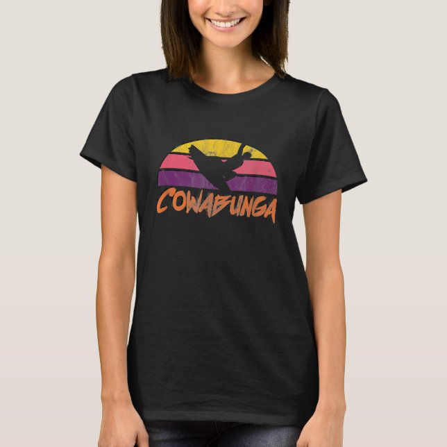 Surfing Cowabunga  Camiseta de surf retro vintage  (Anverso)