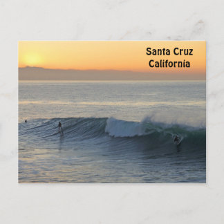 Surfing de Santa Cruz en la postal Sunrise