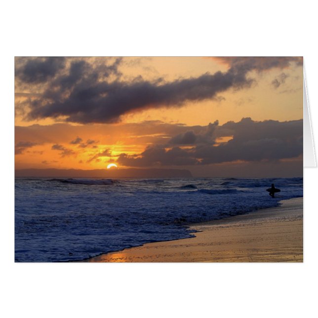 Surfista al atardecer en la playa de Kauai, Niihau (Anverso (Horizontal))