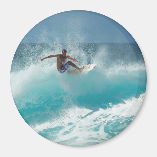 Surfista en un imán redondo de olas grandes (Frente)