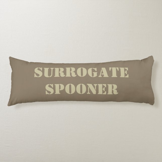 Surrogate Spooner nombre personalizado y almohada  (Anverso)