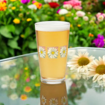 White Daisy Watercolor 