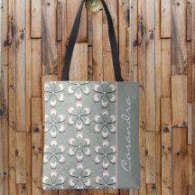 Soft Green and White Flower Power