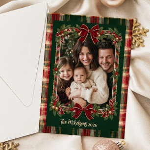 Tarjeta Festiva Encanto de Tartán Navideño a Cuadros Tradicionales