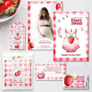 Pegatina Redonda Berry Thankful Strawberry Baby Shower Favor Gift