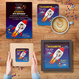 Pegatina Cuadrada Actividad de la explosión de un buque con cohetes 