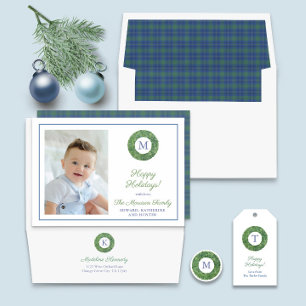 Tarjeta Festiva Moda Boxwood Wreath Monograma Familia Tartán Foto 