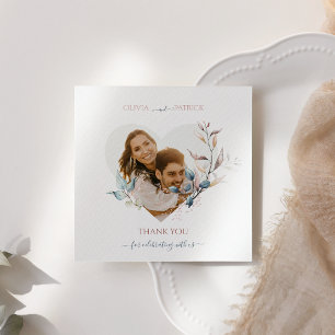 Invitación Acuarela Cae eucalipto verde con oro rosa