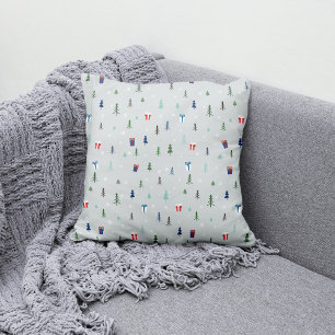 Papel De Regalo Bosque de navidades con regalos y árboles y nieve