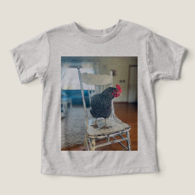 T-Shirt Chicken on a Chair (Diseño delantero )