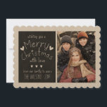 TABLA DE CAMBIOS DULCE | TARJETA DE RECOGIDA DE FO<br><div class="desc">TARJETA DE RECIBIMIENTO DE FOTOS DULCE RÚSTICA 2014 CON DISEÑO DE CHALKBOARD NEGRO. ELKE CLARKE© MANEJA FUENTE DE TEXTO ESCRITO CON LAS PALABRAS "DESEÁNDOTE UNA FELIZ NAVIDAD CON AMOR DE NUESTRA FAMILIA A LA TUYA" Y CUTE PATRÓN DE CORAZÓN. TRES COLLAGES DE FOTOS. UNO EN FRENTE Y DOS EN LA...</div>