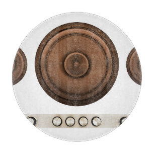 Tabla De Cortar Altavoces retro: marrón, blanco aislado.