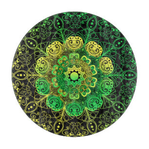 Tabla De Cortar Arte Mandala: Detalle amarillo verde.