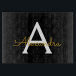 Tabla De Cortar Black Gold Modern Script Girly Monograma Nombre<br><div class="desc">Tablero de corte de nombres de monograma de escritura simple negro y dorado. Esto hace que la graduación perfecta, el cumpleaños, el boda, la ducha de novia, el aniversario, la ducha de bebé o la fiesta de soltera sea un regalo para alguien que ama el lujo glam y los estilos...</div>