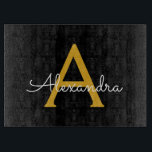 Tabla De Cortar Black Gold Modern Script Girly Monograma Nombre<br><div class="desc">Tablero de corte de nombres de monograma de escritura simple negro y dorado. Esto hace que la graduación perfecta, el cumpleaños, el boda, la ducha de novia, el aniversario, la ducha de bebé o la fiesta de soltera sea un regalo para alguien que ama el lujo glam y los estilos...</div>