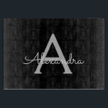 Tabla De Cortar Black Silver Modern Script Girly Monograma Nombre<br><div class="desc">Placa de corte de nombres de monograma de escritura simple en negro y plateado. Esto hace que la graduación perfecta, el cumpleaños, el boda, la ducha de novia, el aniversario, la ducha de bebé o la fiesta de soltera sea un regalo para alguien que ama el lujo glam y los...</div>